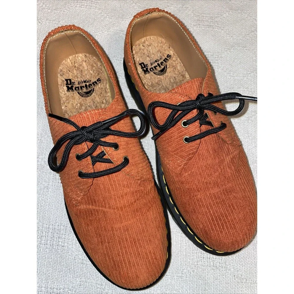 Dr. Martens Men’s Corduroy Oxfords Size 8 M Orange Streetwear Outdoors City NWOB